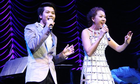 Hòa Trần lép vế Nguyên Thảo